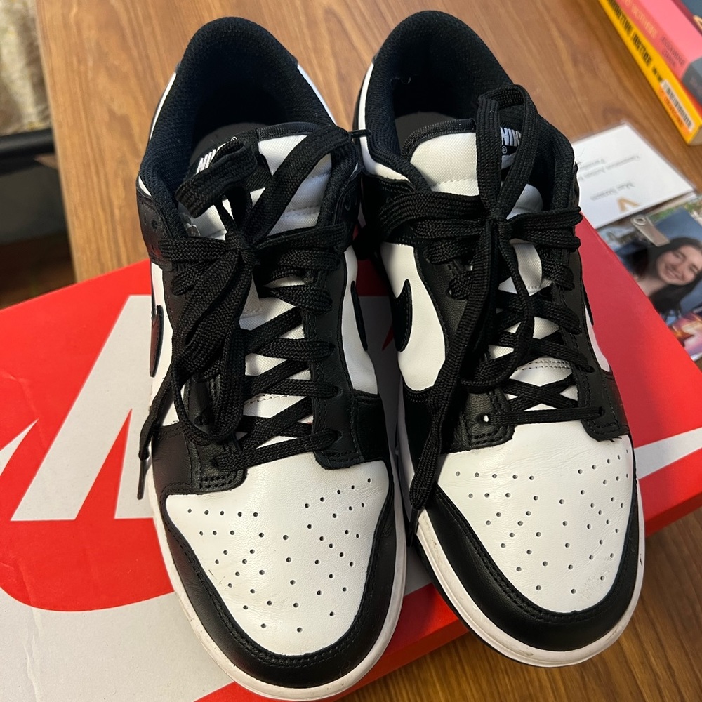 Womens Panda Nike dunks! SOLD OUT IN STORE
